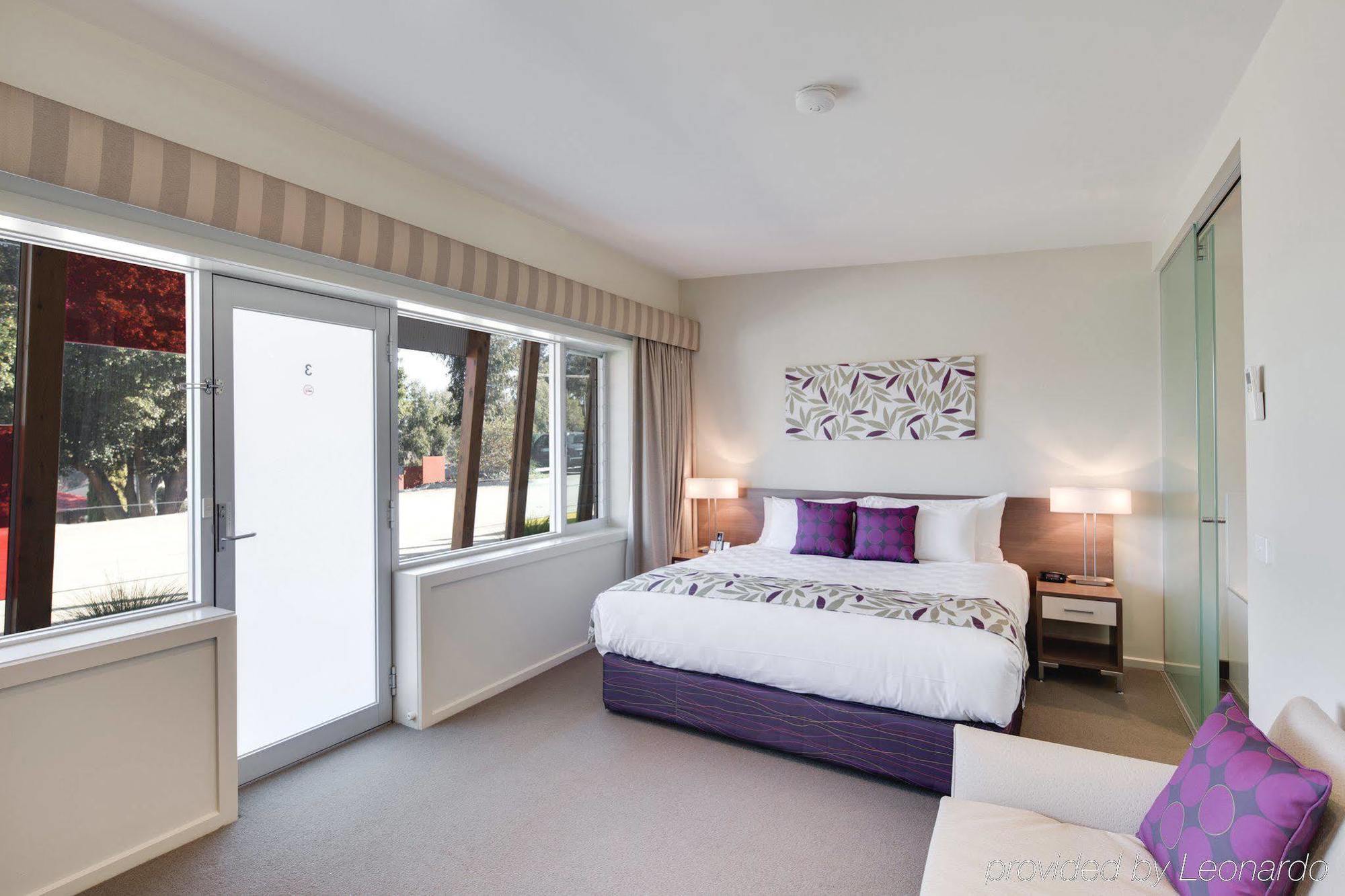 Drouin Motel Bagian luar foto