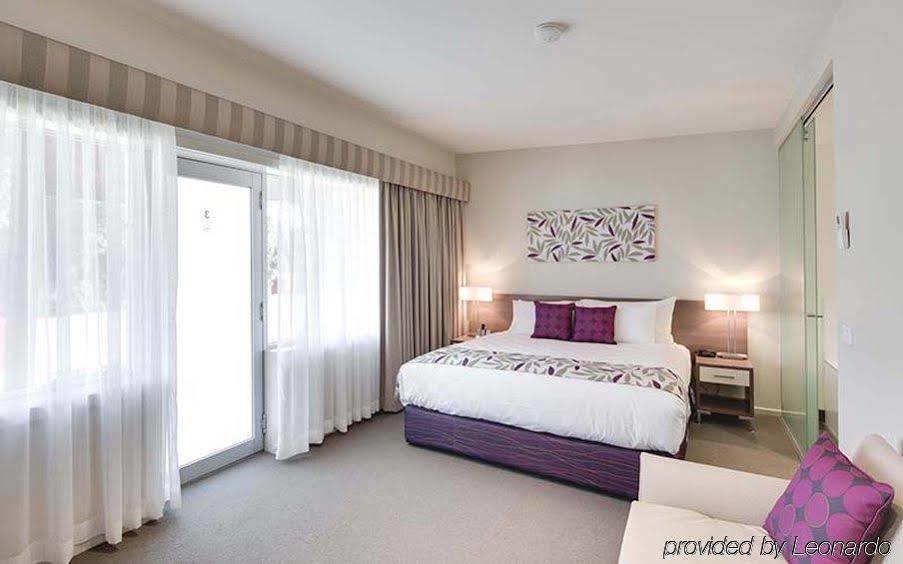 Drouin Motel Bagian luar foto