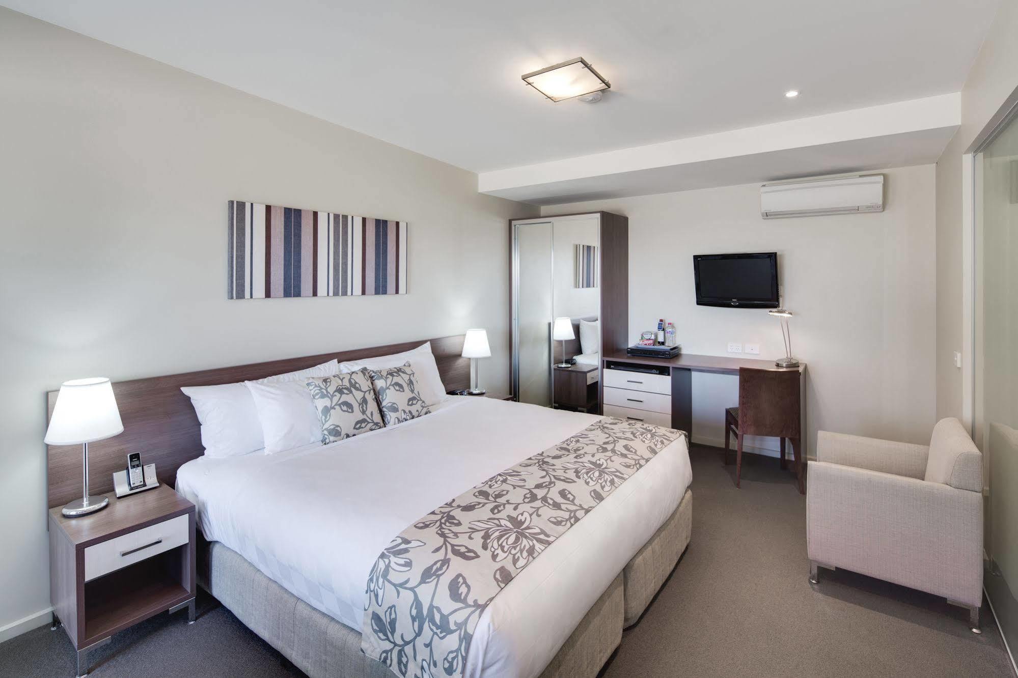 Drouin Motel Bagian luar foto